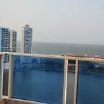 vista mar y lago piso 17