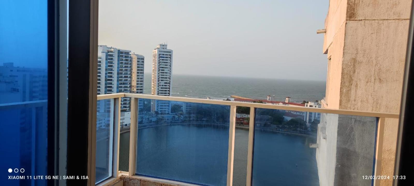 Apartamento Vista Mar Y Piso 17 *
